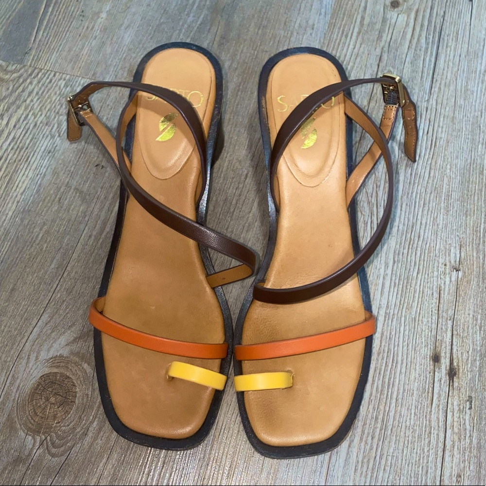 Franco Sarto Rache Strappy Leather Sandals size 9